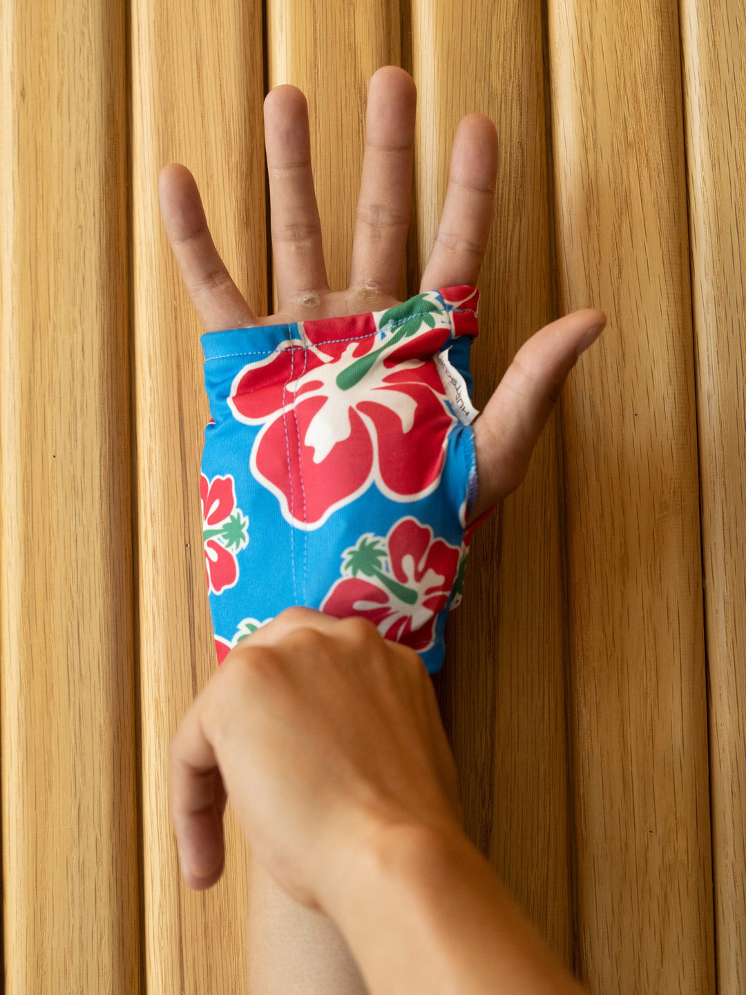Arthritis Pain Relief in 2026: Home Strategies with HurtSkurt Hot and Cold Therapy