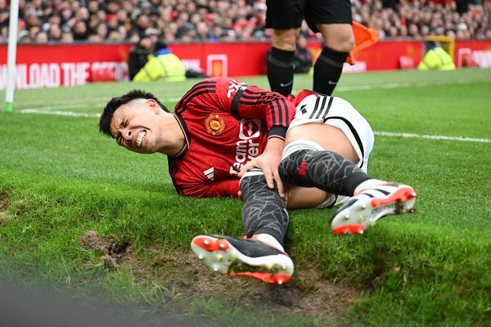 World Cup Recovery: How Soccer Players Use Hot & Cold Compression Therapy for Peak Performance