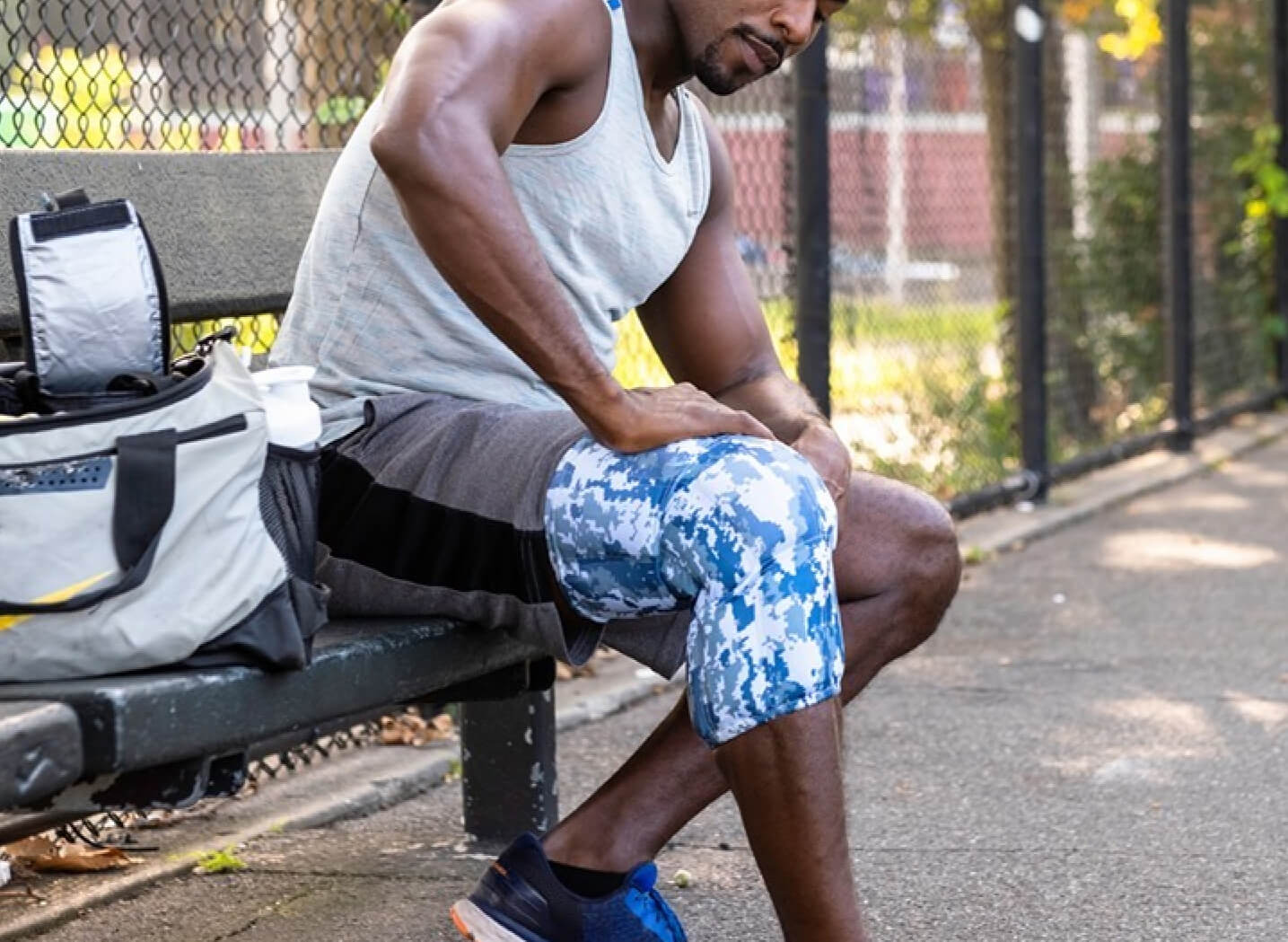 Why Your Knee Pain Keeps Coming Back — And the One Recovery Mistake You’re Making Daily - HurtSkurt